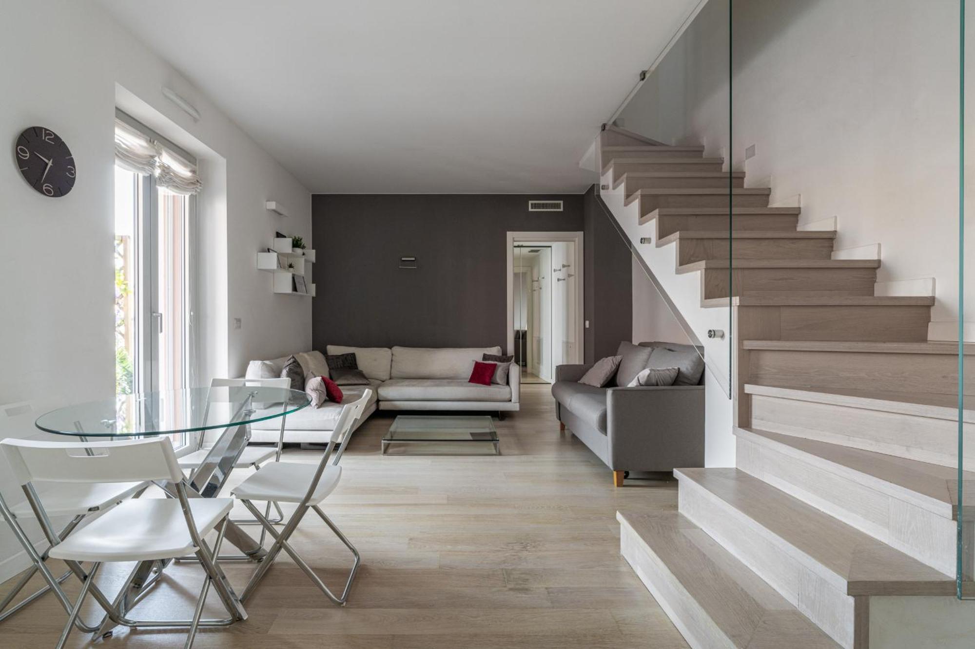 Parmenide Appartement