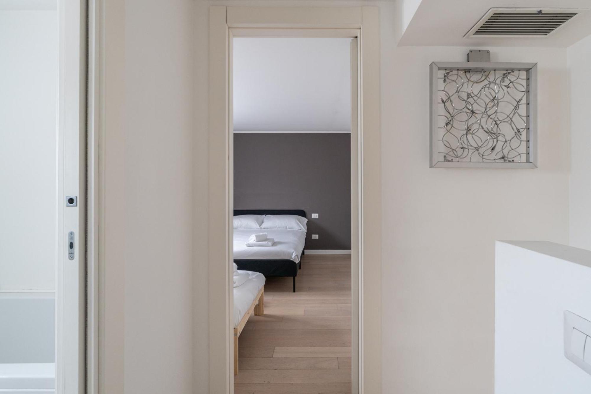 Parmenide Appartement